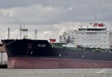 Spanish vessel "rescues" EU-sanctioned "shadow fleet" tanker carrying Russian oil