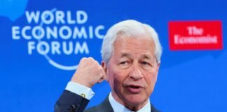 Trump sues JPMorgan and CEO Jamie Dimon for $5 billion over alleged debanking