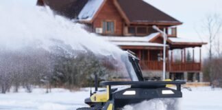 Man uses $4,999 autonomous snow blower to clear his driveway during winter storm: ‘I’m inside sipping a coffee’