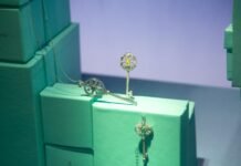 Tiffany & Co. is setting its sights on the gold girlies