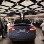 Elon Musk says Tesla is discontinuing Model S and Model X and doubling down on Optimus robots