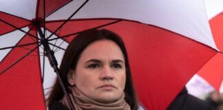 Tikhanovskaya moves her party's headquarters from Vilnius to Warsaw