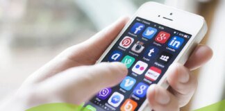 Spain and Greece propose banning social media for children under 16