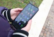 The European Commission presented its plan to combat cyberbullying and protect children