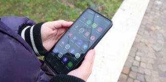 The European Commission presented its plan to combat cyberbullying and protect children