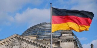 Almost half a million Ukrainian refugees have left Germany