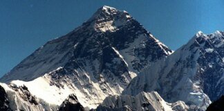 Leaving a girlfriend to die on the summit – a man is on trial in Austria in a case that has shaken the mountaineering community