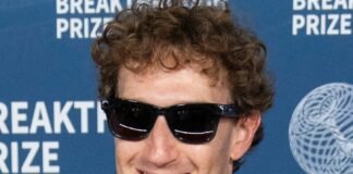 Meta apparently thinks we’re too distracted to care about facial recognition and Ray-Bans