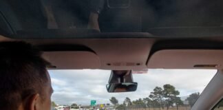 Tesla pulls the plug on one-time purchases of FSD