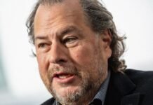 Salesforce Workers Circulate Open Letter Urging CEO Marc Benioff to Denounce ICE