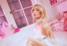Paris Hilton staged a racy photoshoot in a pink bathtub and stunned the internet
