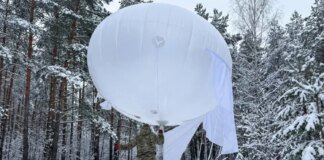 Ukrainian company "Aerobavovna" revives the use of aerostats for modern warfare