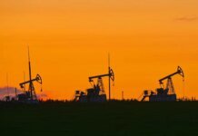 US temporarily eased sanctions on Russian oil – Trump named condition for their return