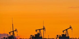 US temporarily eased sanctions on Russian oil – Trump named condition for their return