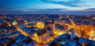 Russian drone attacked Lviv, there are hits