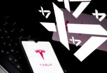 XAI’s Macrohard project stalls as Tesla ramps up a similar AI agent effort