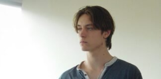 I was on the Air Canada flight that crashed at LaGuardia. I felt the plane lose control, and I ducked and prayed.