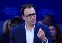 Judge temporarily blocks the Pentagon from declaring Anthropic a national security risk