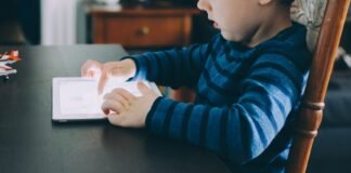 How tech leaders actually raise kids around screens