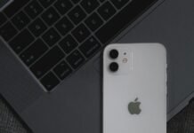 Apple releases lightweight security fix for iOS 26.1 and later