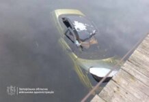 Blast wave threw car into river during attack on Zaporizhzhia, one dead