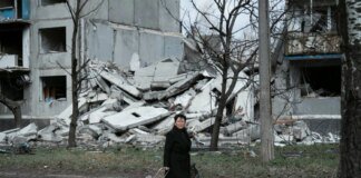 Among the ruined houses – people: what the destroyed Bilozerske looks like