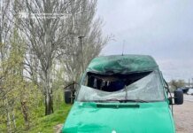 Enemy struck a regular minibus in Nikopol district – 4 wounded, including a child