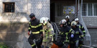 The death toll in Dnipro has risen to three due to Russia's night attack on April 23.