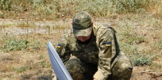 Russian troops are increasingly bypassing Starlink blocking through accounts of Ukrainian citizens – media