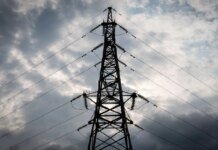 Russian attacks cut power to parts of six regions; no blackout schedules introduced