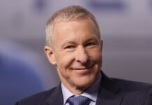 United Airlines CEO said he uses this hiring tactic to vibe check job candidates