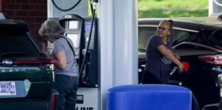 Americans feel worse about the economy than ever before