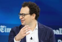 VCs are flooding Anthropic with offers to invest at up to an $800 billion valuation