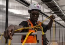 Meta fast-tracks fiber technician training to solve a major data center bottleneck