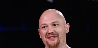 Replit’s CEO says it’s dumb to study computer science thinking you can make a ‘boatload’ at Google