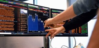 The Bloomberg Terminal Is Getting an AI Makeover, Like It or Not