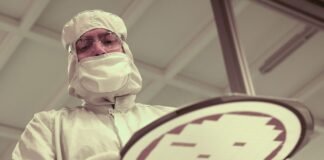 The Ridiculously Nerdy Intel Bet That Could Rake in Billions