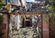 Consequences of the Russian shelling of Chornomorsk in the Odesa region: two people killed, 35 houses destroyed