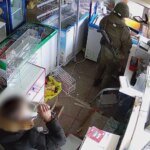 Helped Russians loot stores in Chernihiv region – SBI detains military defector