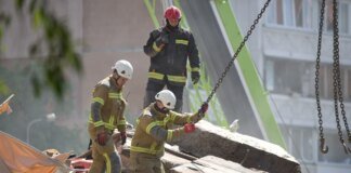 Body of a 12-year-old girl was found under the rubble of a high-rise building in Kyiv