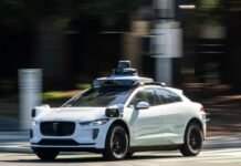 Big money is betting the self-driving future belongs to a small club