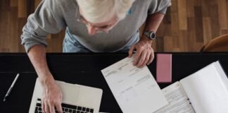 Want to retire early? People who have done so already say to focus on 3 expenses