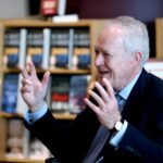 Barnes & Noble CEO is fine with stocking AI-written books — if they’re labeled. The internet had thoughts.