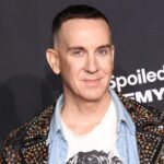 Fashion designer Jeremy Scott gets a huge cheer after ripping up his AI-written commencement speech
