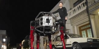 The Unitree GD01 Is a Giant Mecha Robot You Can Actually Buy